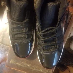 Mens nike Air Jordan 11 size 12